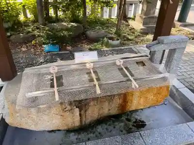 烈々布神社の手水舎