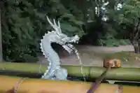 射水神社の手水舎