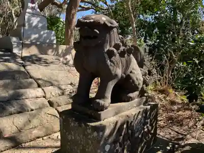 鶴峰八幡神社の狛犬