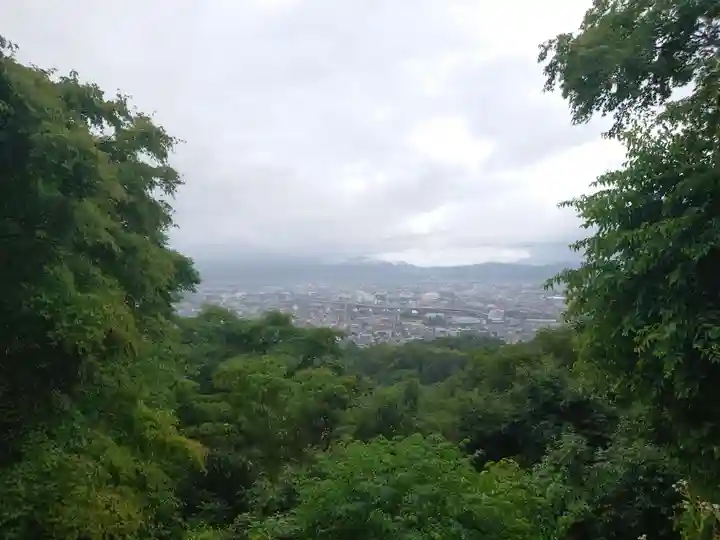 伏見稲荷大社 御膳谷奉拝所(京都府)