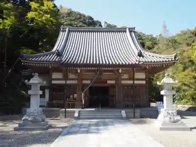 瀧安寺の本殿・本堂