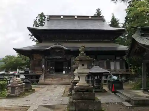 円蔵寺の本殿・本堂