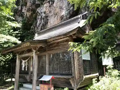 三ヶ所神社奥宮の本殿・本堂