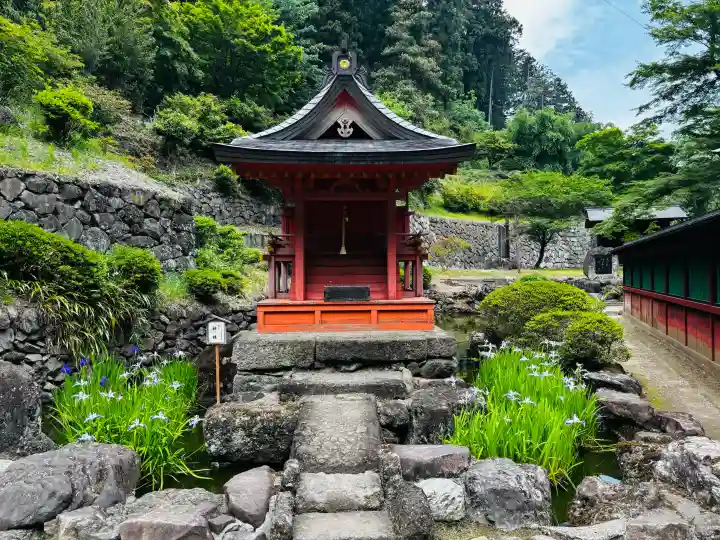 妙義神社の{uncategorized: "未分類", other: "その他", undefined: "問題あり", building: "その他建物", grave: "お墓", sacred_gate: "鳥居", guardian: "狛犬", statue: "像", buddha: "仏像", history: "歴史", nature: "自然", garden: "庭園", animal: "動物", pagoda: "塔", temizu: "手水舎", mountain_gate: "山門・神門", sanctuary: "本殿・本堂", subordinate: "末社・摂社", art: "芸術", scenery: "景色", jizo: "地蔵", ema: "絵馬", goshuin: "御朱印", omikuji: "おみくじ", items: "授与品その他", amulet: "お守り", goshuincho: "御朱印帳", eats: "食事", festival: "お祭り", votive_dance: "神楽", shichigosan: "七五三参", wedding: "結婚式", experience: "体験その他", initially: "初詣", around: "周辺", anti_infection: "感染症対策"}