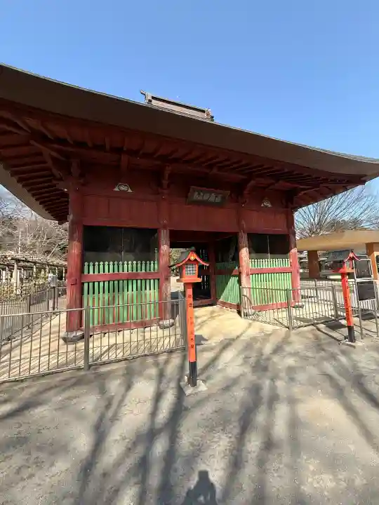 日吉神社の{uncategorized: "未分類", other: "その他", undefined: "問題あり", building: "その他建物", grave: "お墓", sacred_gate: "鳥居", guardian: "狛犬", statue: "像", buddha: "仏像", history: "歴史", nature: "自然", garden: "庭園", animal: "動物", pagoda: "塔", temizu: "手水舎", mountain_gate: "山門・神門", sanctuary: "本殿・本堂", subordinate: "末社・摂社", art: "芸術", scenery: "景色", jizo: "地蔵", ema: "絵馬", goshuin: "御朱印", omikuji: "おみくじ", items: "授与品その他", amulet: "お守り", goshuincho: "御朱印帳", eats: "食事", festival: "お祭り", votive_dance: "神楽", shichigosan: "七五三参", wedding: "結婚式", experience: "体験その他", initially: "初詣", around: "周辺", anti_infection: "感染症対策"}