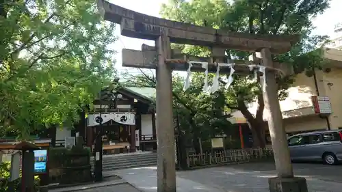 稲毛神社の鳥居