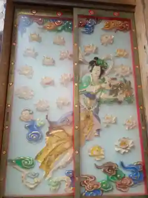 加波山神社真壁拝殿の{uncategorized: "未分類", other: "その他", undefined: "問題あり", building: "その他建物", grave: "お墓", sacred_gate: "鳥居", guardian: "狛犬", statue: "像", buddha: "仏像", history: "歴史", nature: "自然", garden: "庭園", animal: "動物", pagoda: "塔", temizu: "手水舎", mountain_gate: "山門・神門", sanctuary: "本殿・本堂", subordinate: "末社・摂社", art: "芸術", scenery: "景色", jizo: "地蔵", ema: "絵馬", goshuin: "御朱印", omikuji: "おみくじ", items: "授与品その他", amulet: "お守り", goshuincho: "御朱印帳", eats: "食事", festival: "お祭り", votive_dance: "神楽", shichigosan: "七五三参", wedding: "結婚式", experience: "体験その他", initially: "初詣", around: "周辺", anti_infection: "感染症対策"}