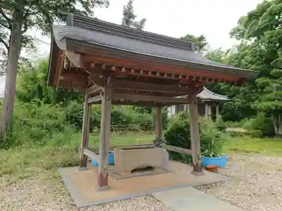 長福寺の手水舎