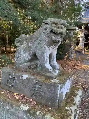 黒田原神社の狛犬