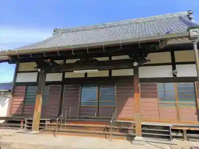 法源寺の本殿・本堂