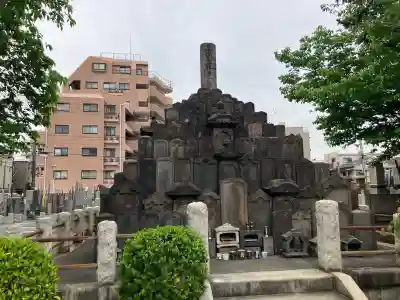 妙典寺の{uncategorized: "未分類", other: "その他", undefined: "問題あり", building: "その他建物", grave: "お墓", sacred_gate: "鳥居", guardian: "狛犬", statue: "像", buddha: "仏像", history: "歴史", nature: "自然", garden: "庭園", animal: "動物", pagoda: "塔", temizu: "手水舎", mountain_gate: "山門・神門", sanctuary: "本殿・本堂", subordinate: "末社・摂社", art: "芸術", scenery: "景色", jizo: "地蔵", ema: "絵馬", goshuin: "御朱印", omikuji: "おみくじ", items: "授与品その他", amulet: "お守り", goshuincho: "御朱印帳", eats: "食事", festival: "お祭り", votive_dance: "神楽", shichigosan: "七五三参", wedding: "結婚式", experience: "体験その他", initially: "初詣", around: "周辺", anti_infection: "感染症対策"}