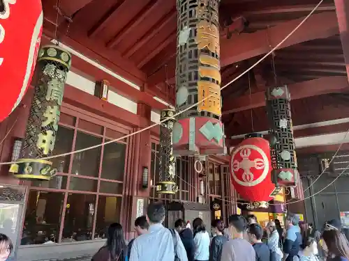 川崎大師（平間寺）の{uncategorized: "未分類", other: "その他", undefined: "問題あり", building: "その他建物", grave: "お墓", sacred_gate: "鳥居", guardian: "狛犬", statue: "像", buddha: "仏像", history: "歴史", nature: "自然", garden: "庭園", animal: "動物", pagoda: "塔", temizu: "手水舎", mountain_gate: "山門・神門", sanctuary: "本殿・本堂", subordinate: "末社・摂社", art: "芸術", scenery: "景色", jizo: "地蔵", ema: "絵馬", goshuin: "御朱印", omikuji: "おみくじ", items: "授与品その他", amulet: "お守り", goshuincho: "御朱印帳", eats: "食事", festival: "お祭り", votive_dance: "神楽", shichigosan: "七五三参", wedding: "結婚式", experience: "体験その他", initially: "初詣", around: "周辺", anti_infection: "感染症対策"}