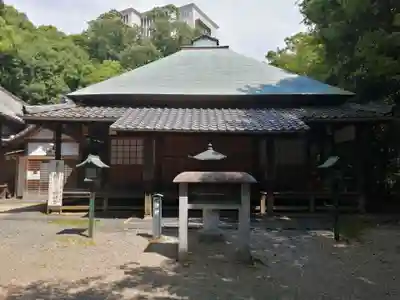 八事山 興正寺の本殿・本堂