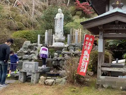真野寺の地蔵