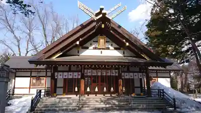 新琴似神社の本殿・本堂
