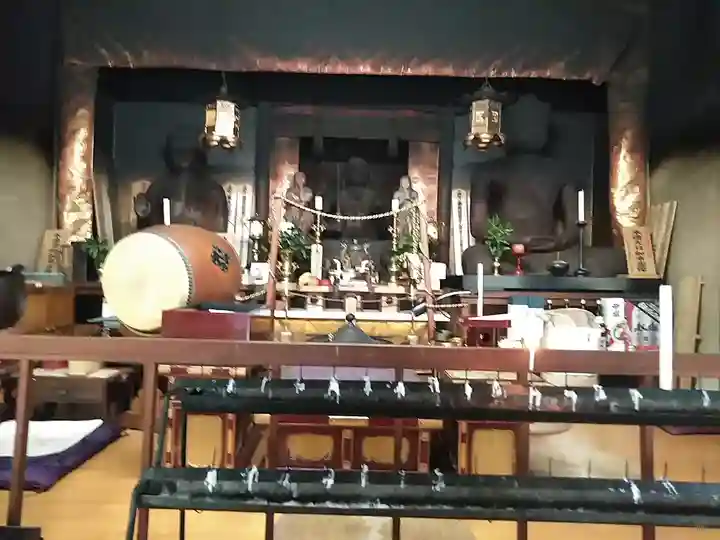 無動寺の本殿・本堂