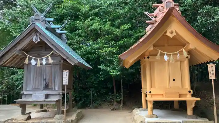 八重垣神社の末社・摂社
