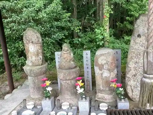 小野沢善光寺の仏像