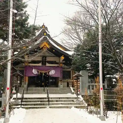 彌彦神社　(伊夜日子神社)の本殿・本堂