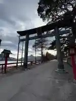 日光二荒山神社中宮祠の{uncategorized: "未分類", other: "その他", undefined: "問題あり", building: "その他建物", grave: "お墓", sacred_gate: "鳥居", guardian: "狛犬", statue: "像", buddha: "仏像", history: "歴史", nature: "自然", garden: "庭園", animal: "動物", pagoda: "塔", temizu: "手水舎", mountain_gate: "山門・神門", sanctuary: "本殿・本堂", subordinate: "末社・摂社", art: "芸術", scenery: "景色", jizo: "地蔵", ema: "絵馬", goshuin: "御朱印", omikuji: "おみくじ", items: "授与品その他", amulet: "お守り", goshuincho: "御朱印帳", eats: "食事", festival: "お祭り", votive_dance: "神楽", shichigosan: "七五三参", wedding: "結婚式", experience: "体験その他", initially: "初詣", around: "周辺", anti_infection: "感染症対策"}