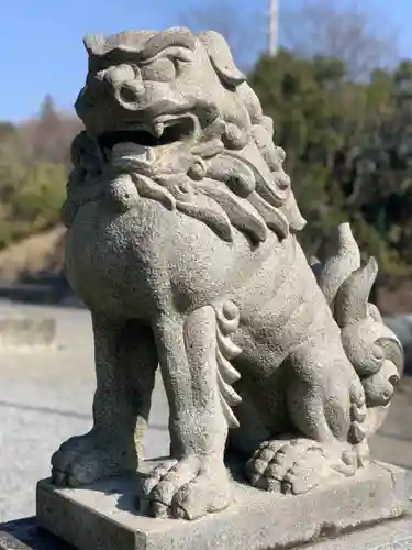 武州柿生琴平神社の狛犬