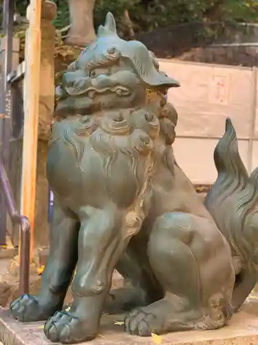 愛宕神社の狛犬
