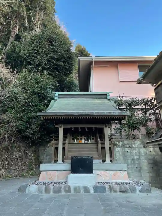 諏訪神社の本殿・本堂