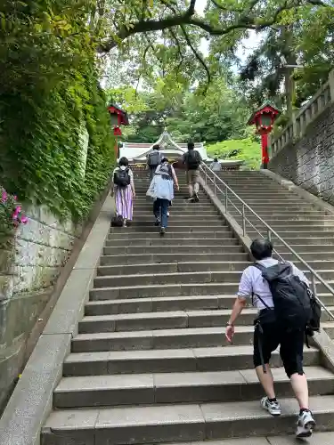 江島神社の{uncategorized: "未分類", other: "その他", undefined: "問題あり", building: "その他建物", grave: "お墓", sacred_gate: "鳥居", guardian: "狛犬", statue: "像", buddha: "仏像", history: "歴史", nature: "自然", garden: "庭園", animal: "動物", pagoda: "塔", temizu: "手水舎", mountain_gate: "山門・神門", sanctuary: "本殿・本堂", subordinate: "末社・摂社", art: "芸術", scenery: "景色", jizo: "地蔵", ema: "絵馬", goshuin: "御朱印", omikuji: "おみくじ", items: "授与品その他", amulet: "お守り", goshuincho: "御朱印帳", eats: "食事", festival: "お祭り", votive_dance: "神楽", shichigosan: "七五三参", wedding: "結婚式", experience: "体験その他", initially: "初詣", around: "周辺", anti_infection: "感染症対策"}