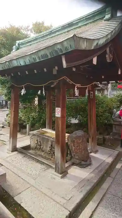 富士浅間神社の手水舎