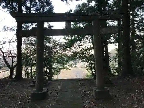 熊野神社の鳥居