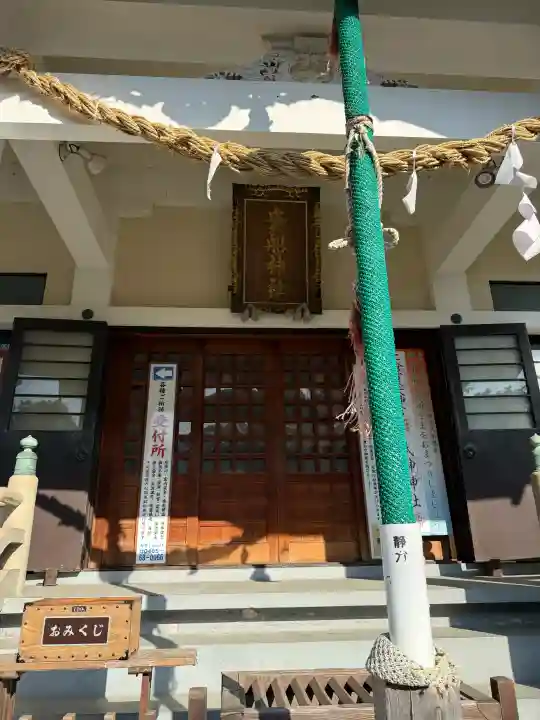 貴船神社の{uncategorized: "未分類", other: "その他", undefined: "問題あり", building: "その他建物", grave: "お墓", sacred_gate: "鳥居", guardian: "狛犬", statue: "像", buddha: "仏像", history: "歴史", nature: "自然", garden: "庭園", animal: "動物", pagoda: "塔", temizu: "手水舎", mountain_gate: "山門・神門", sanctuary: "本殿・本堂", subordinate: "末社・摂社", art: "芸術", scenery: "景色", jizo: "地蔵", ema: "絵馬", goshuin: "御朱印", omikuji: "おみくじ", items: "授与品その他", amulet: "お守り", goshuincho: "御朱印帳", eats: "食事", festival: "お祭り", votive_dance: "神楽", shichigosan: "七五三参", wedding: "結婚式", experience: "体験その他", initially: "初詣", around: "周辺", anti_infection: "感染症対策"}