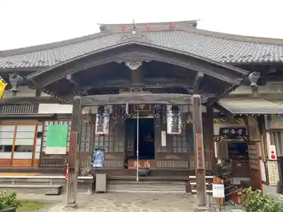 西光寺の本殿・本堂