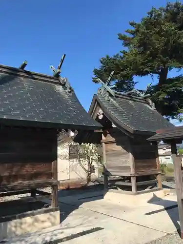 田中神社の本殿