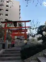 銀世界稲荷神社の鳥居