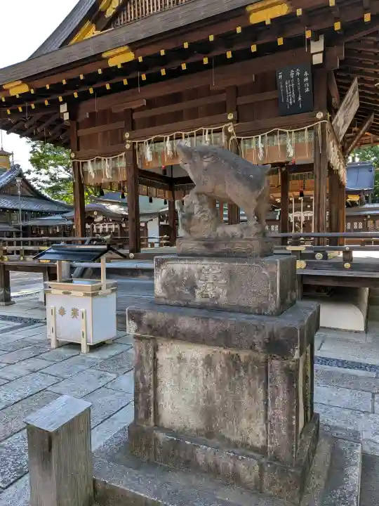 護王神社の{uncategorized: "未分類", other: "その他", undefined: "問題あり", building: "その他建物", grave: "お墓", sacred_gate: "鳥居", guardian: "狛犬", statue: "像", buddha: "仏像", history: "歴史", nature: "自然", garden: "庭園", animal: "動物", pagoda: "塔", temizu: "手水舎", mountain_gate: "山門・神門", sanctuary: "本殿・本堂", subordinate: "末社・摂社", art: "芸術", scenery: "景色", jizo: "地蔵", ema: "絵馬", goshuin: "御朱印", omikuji: "おみくじ", items: "授与品その他", amulet: "お守り", goshuincho: "御朱印帳", eats: "食事", festival: "お祭り", votive_dance: "神楽", shichigosan: "七五三参", wedding: "結婚式", experience: "体験その他", initially: "初詣", around: "周辺", anti_infection: "感染症対策"}