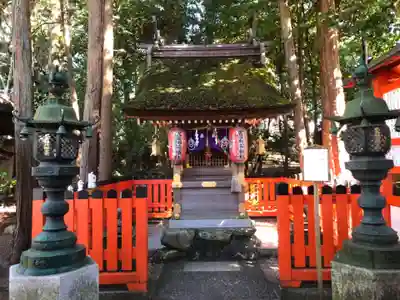 建部大社の末社・摂社