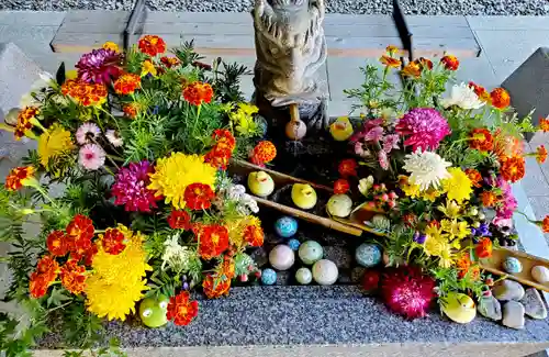 滑川神社 - 仕事と子どもの守り神の手水