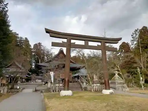 馬見岡綿向神社の鳥居