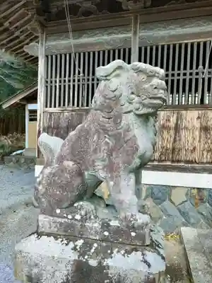 春日神社の狛犬