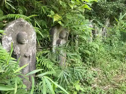 原岩舟地蔵堂の地蔵