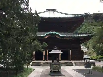 建長寺の本殿・本堂
