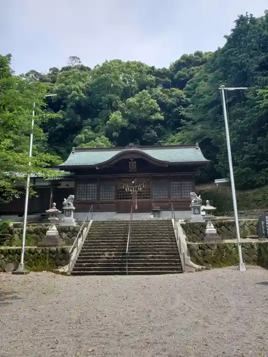 岩田神社の本殿・本堂