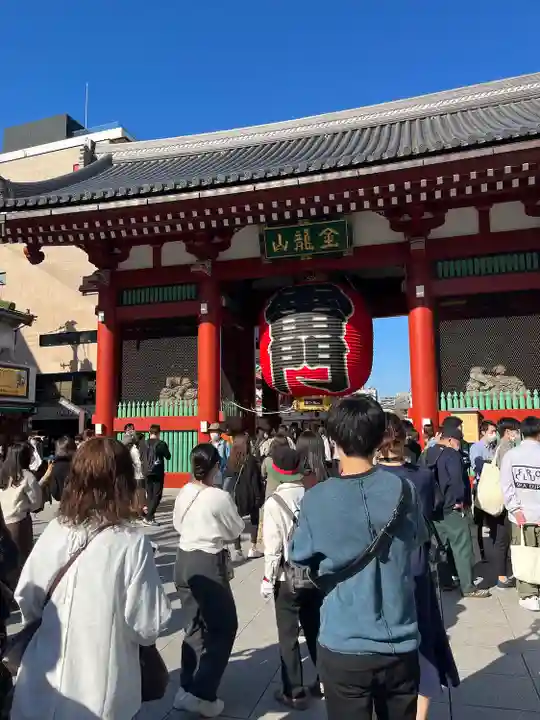 浅草寺の山門・神門