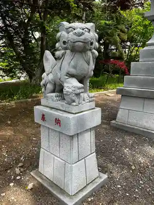 湯倉神社の狛犬