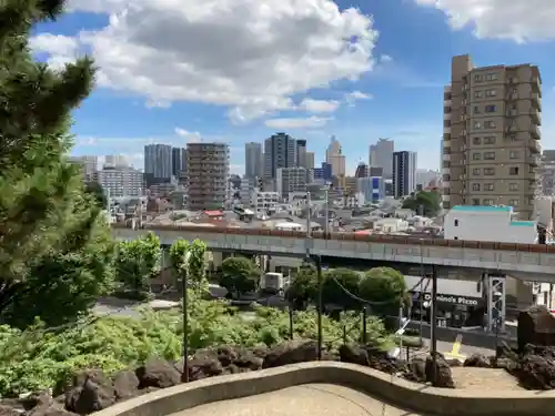 品川神社の景色