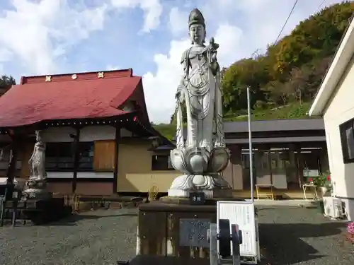 伊勢原 法泉寺の仏像