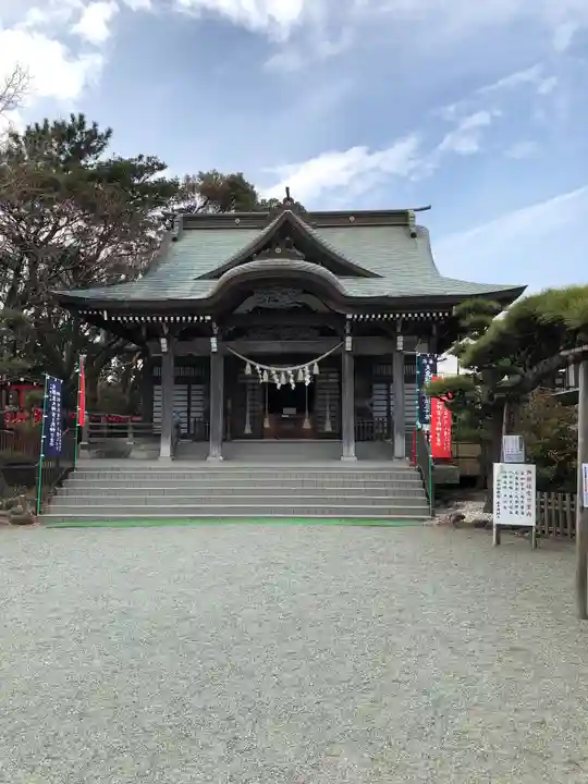 鵠沼伏見稲荷神社の本殿・本堂