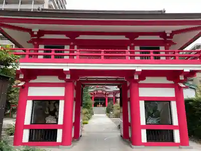 成子天神社の山門・神門