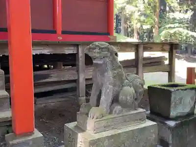 三嶽神社の狛犬