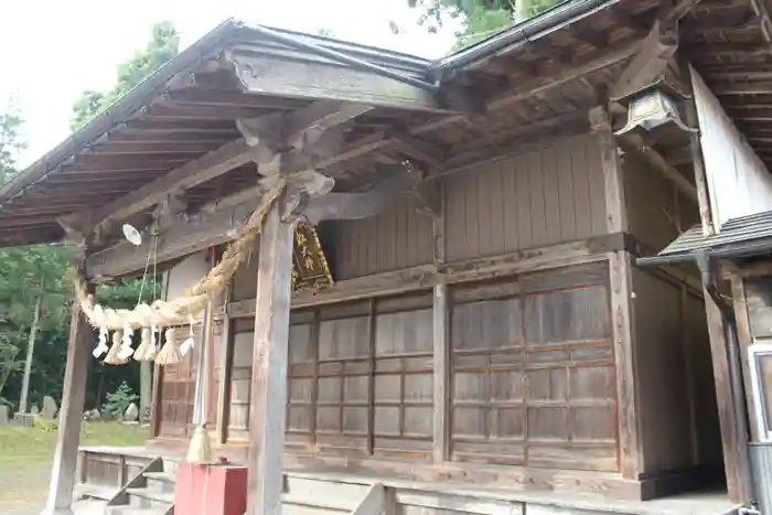 貴船神社の本殿